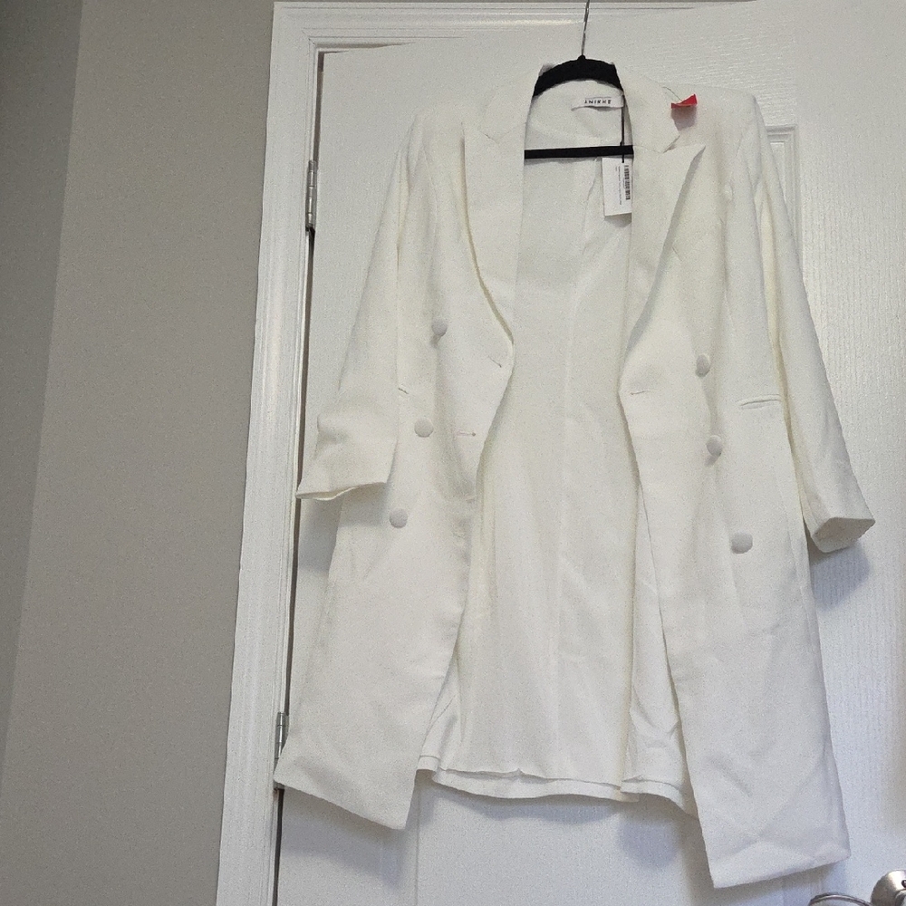 NWT White Tailored Blazer DRESS for Formal Occasions SIZE MEDIUM